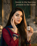 Le Pur Organics age-defying face oil with anti-aging formula for all skin types, promoting youthful, radiant skin.