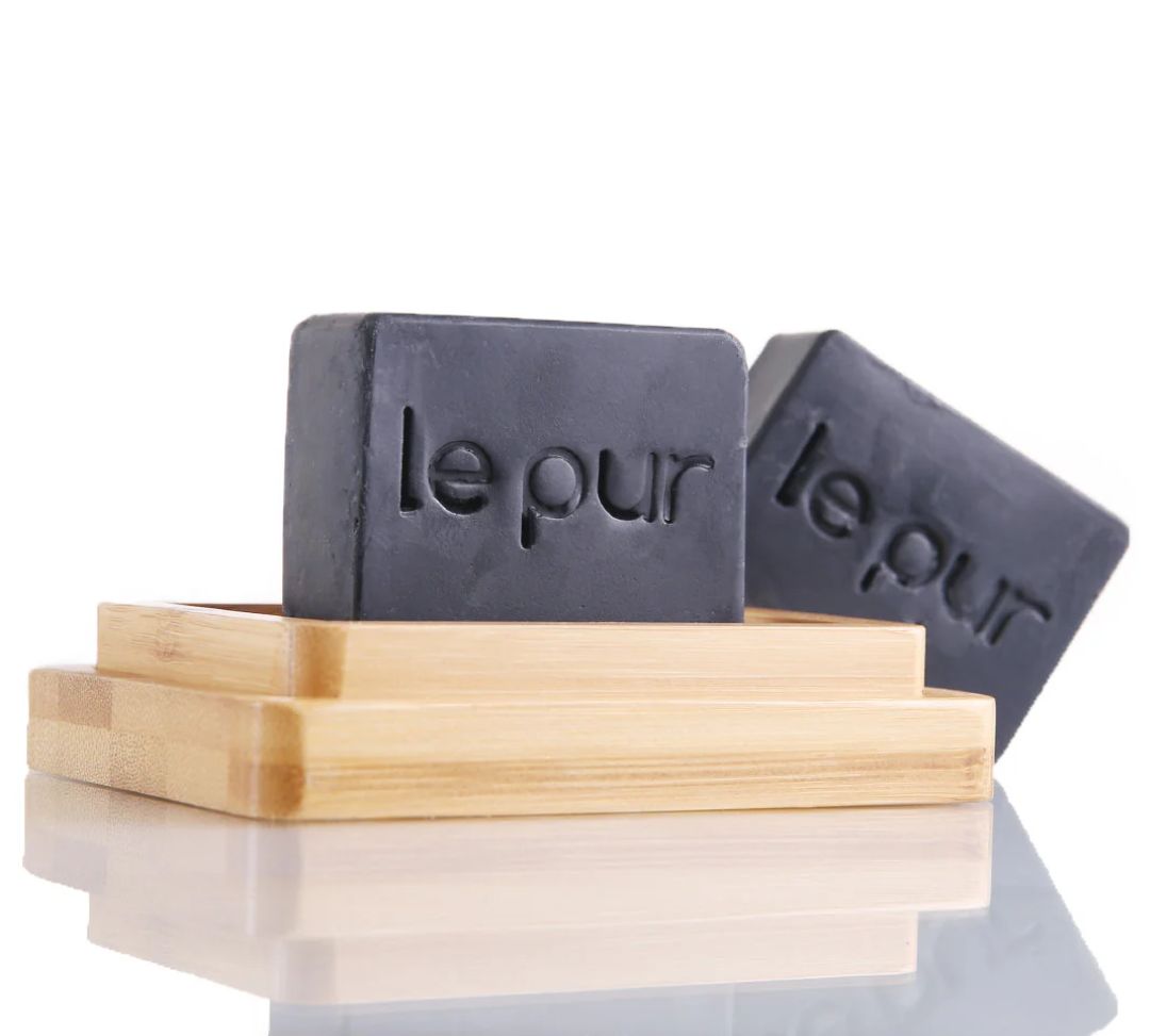 Black Beauty by Le Pur Organics is a sleek, black skincare Black Beauty Soap charcoal and tea tree cleansing bar for Pakistan supports clearer looking pores, oil balance, and a smooth refreshed matte look daily.